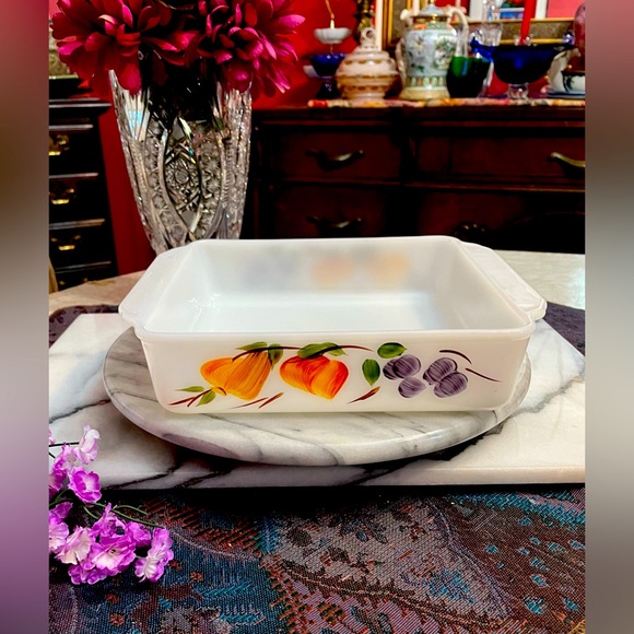 Anchor Hocking Fire King Gay Fad Fruit Milk Glass 8” Sq. Baking Dish w handles - Picture 6 of 10
